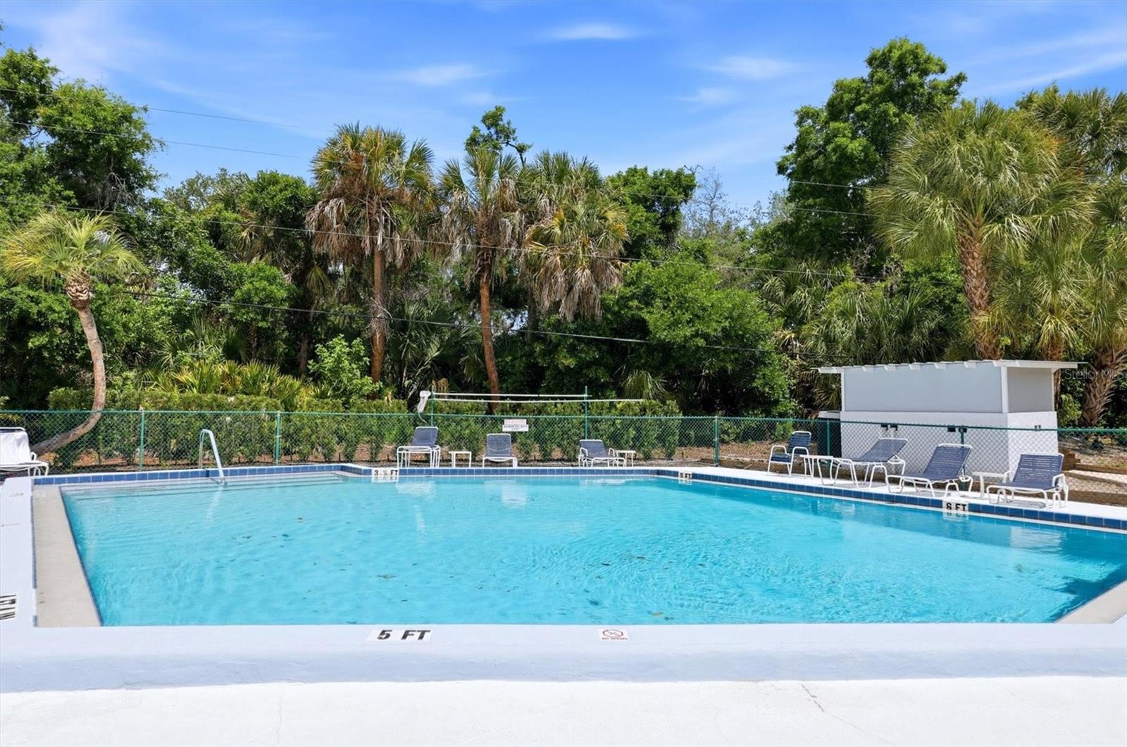 6420 CARRINGTON CIR #35 — photo 32