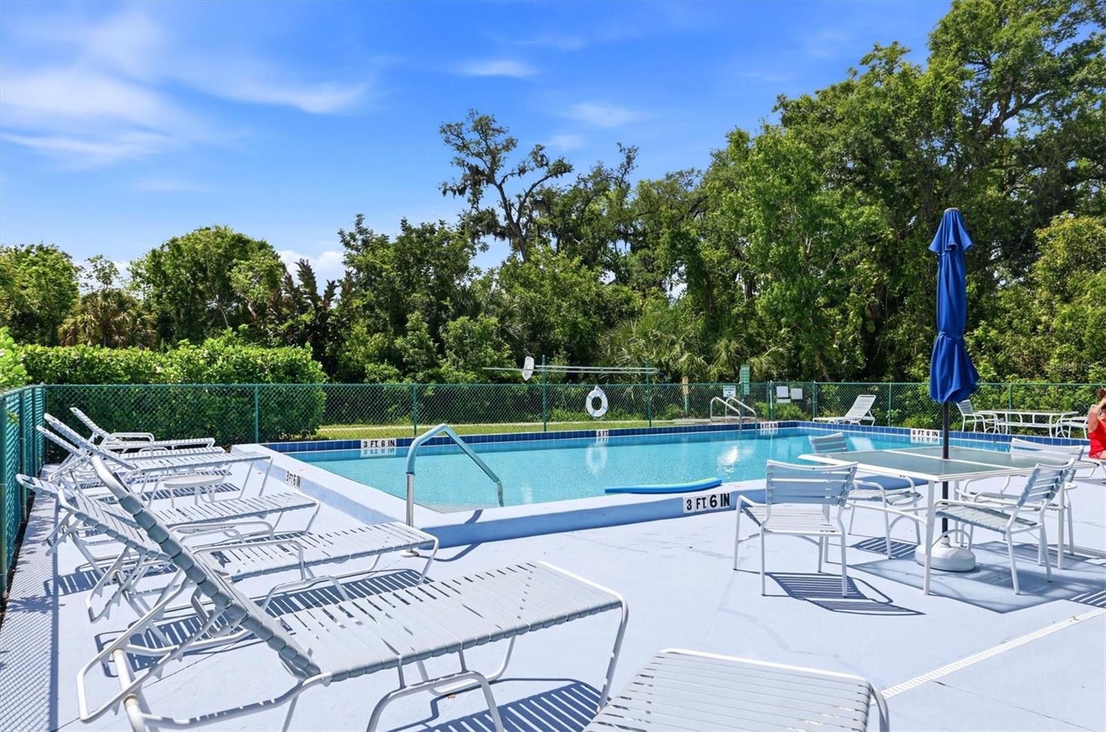 6420 CARRINGTON CIR #35 — photo 33