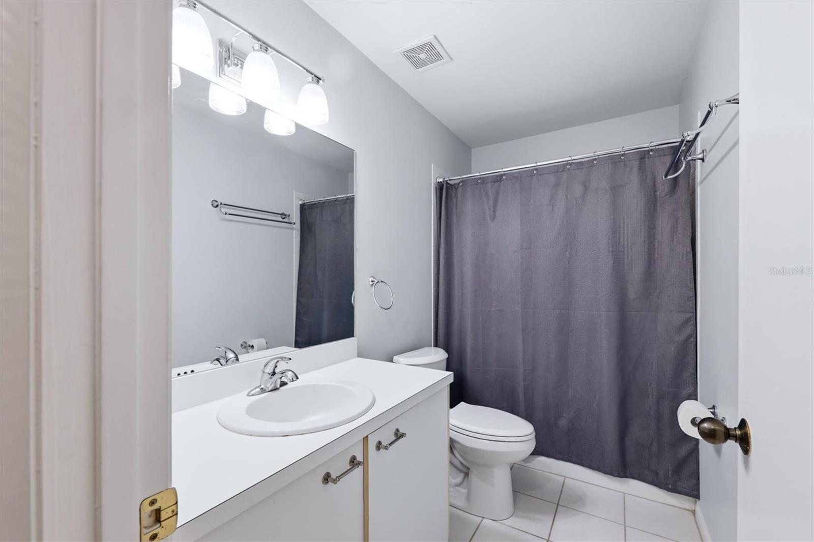 6420 CARRINGTON CIR #35 — photo 24
