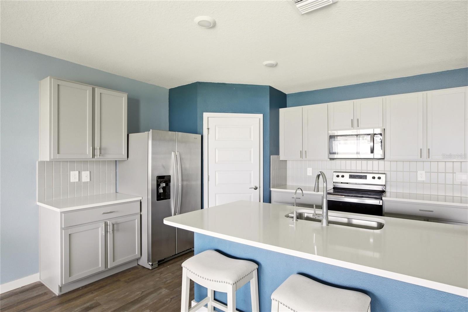 3659 HATCHERY WAY — photo 8