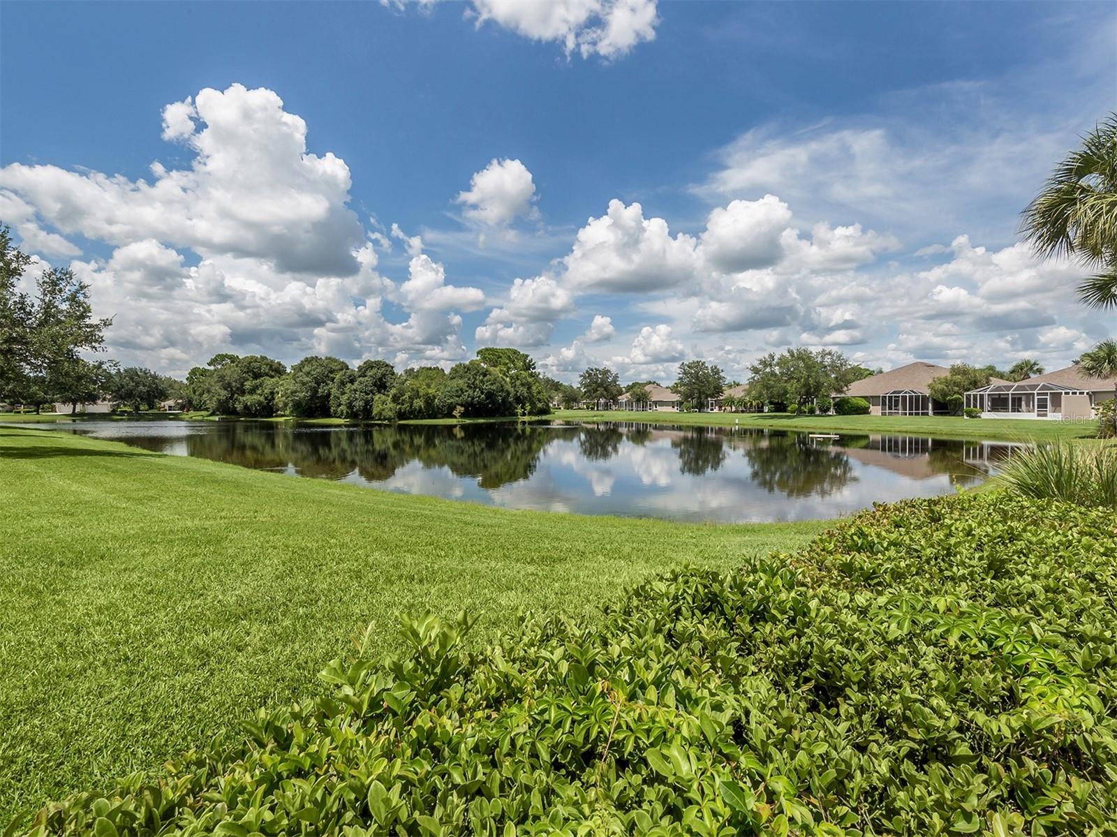 4316 FAIRWAY DR — photo 40