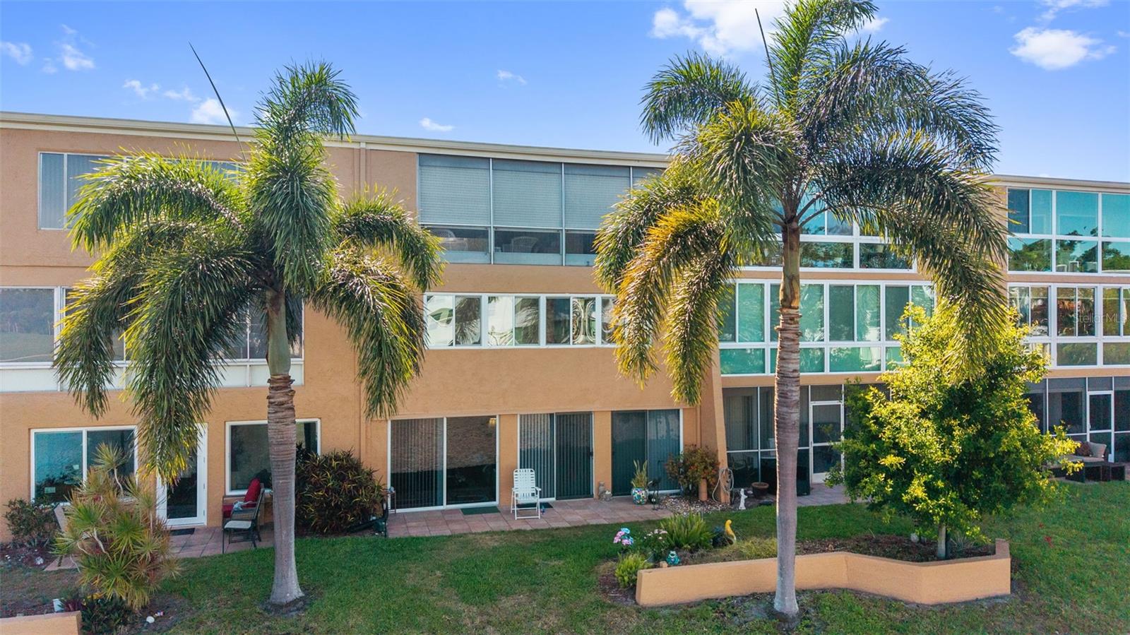225 COUNTRY CLUB DR #B221 — photo 30