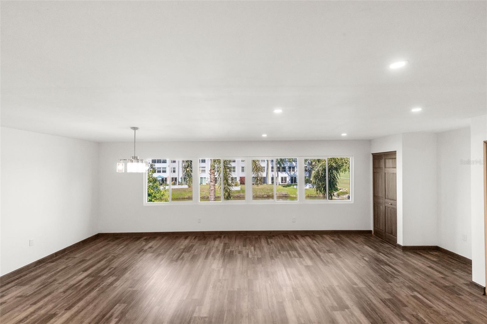 225 COUNTRY CLUB DR #B221 — photo 11