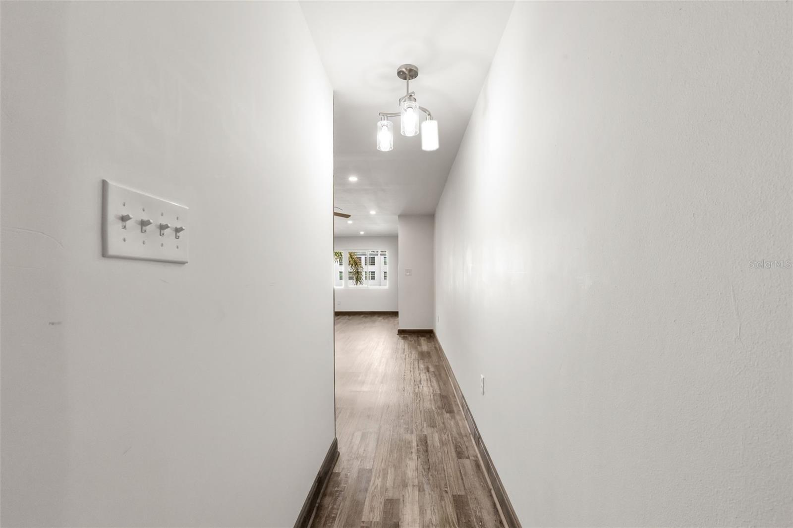 225 COUNTRY CLUB DR #B221 — photo 3