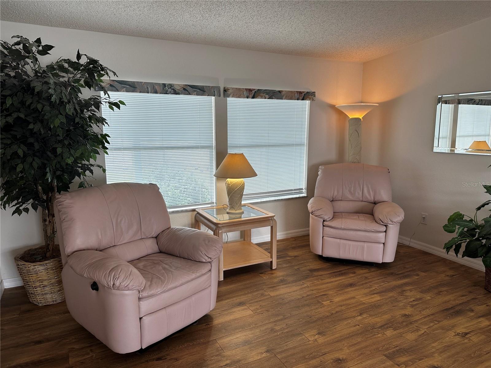 502 AMBERJACK DR — photo 5