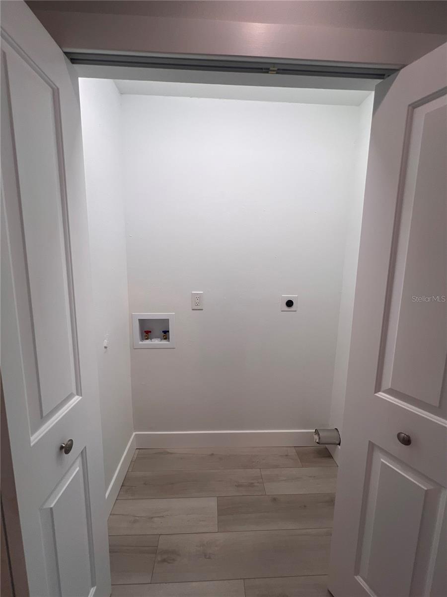 4044 CORKWOOD CT — photo 24