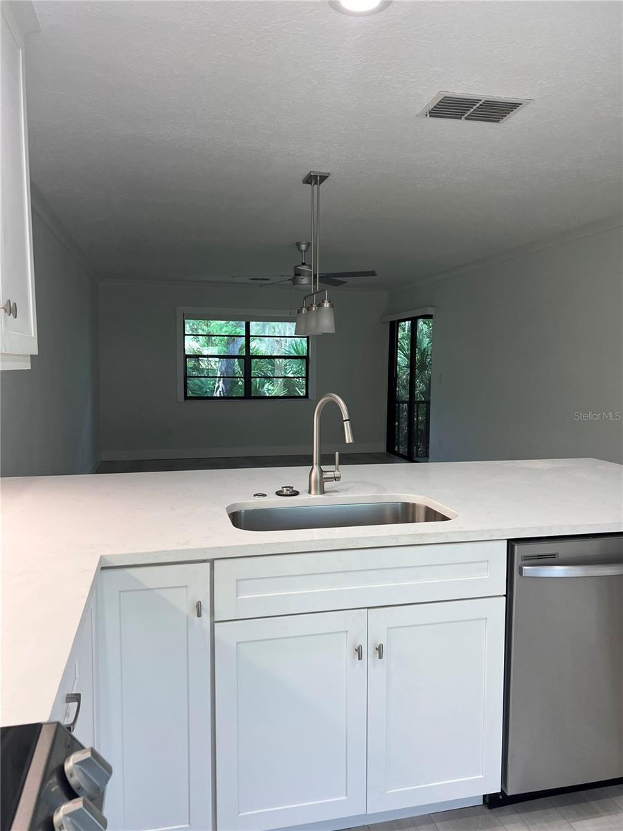 4044 CORKWOOD CT — photo 4