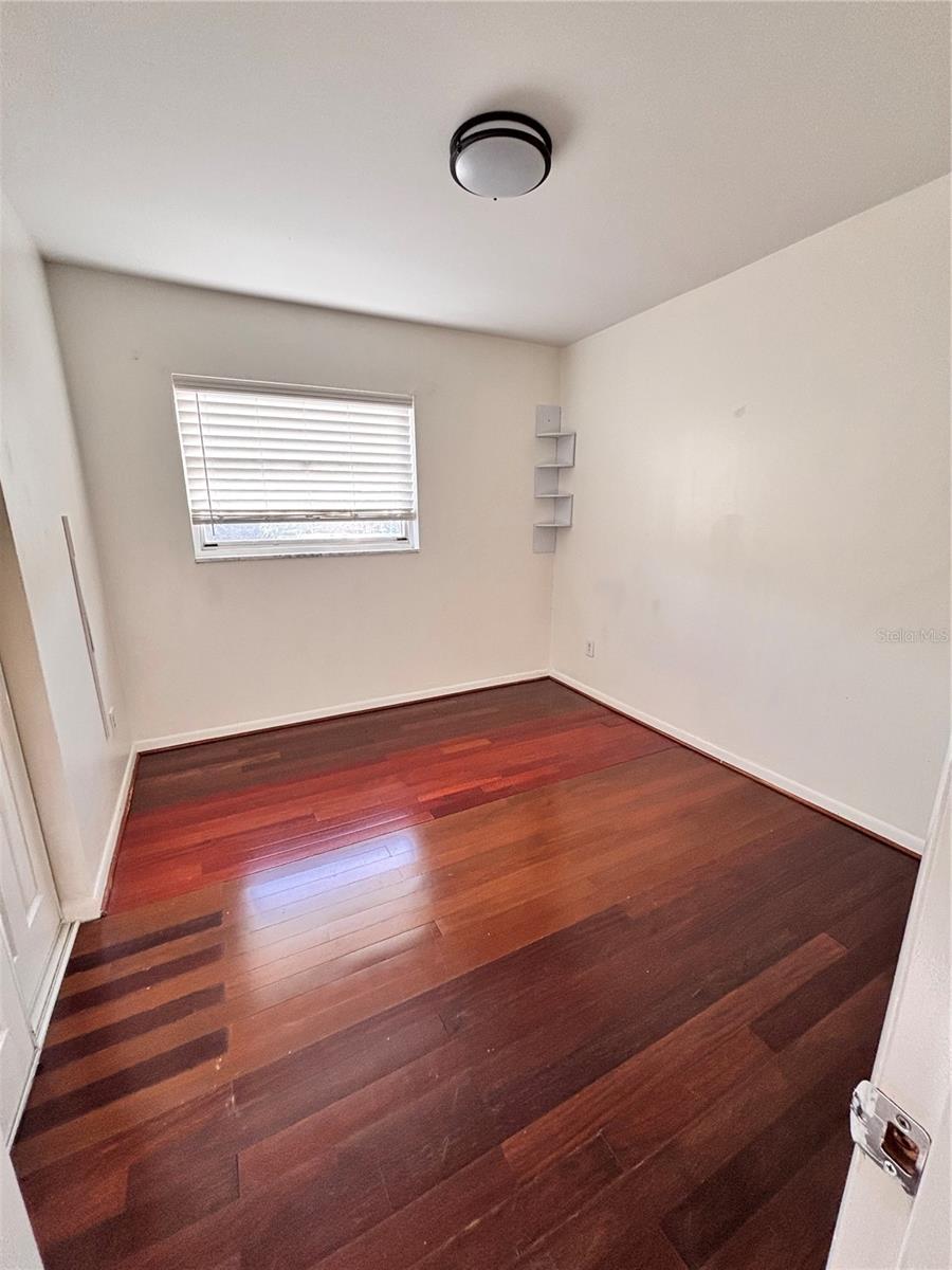 10611 N ALTMAN ST — photo 22