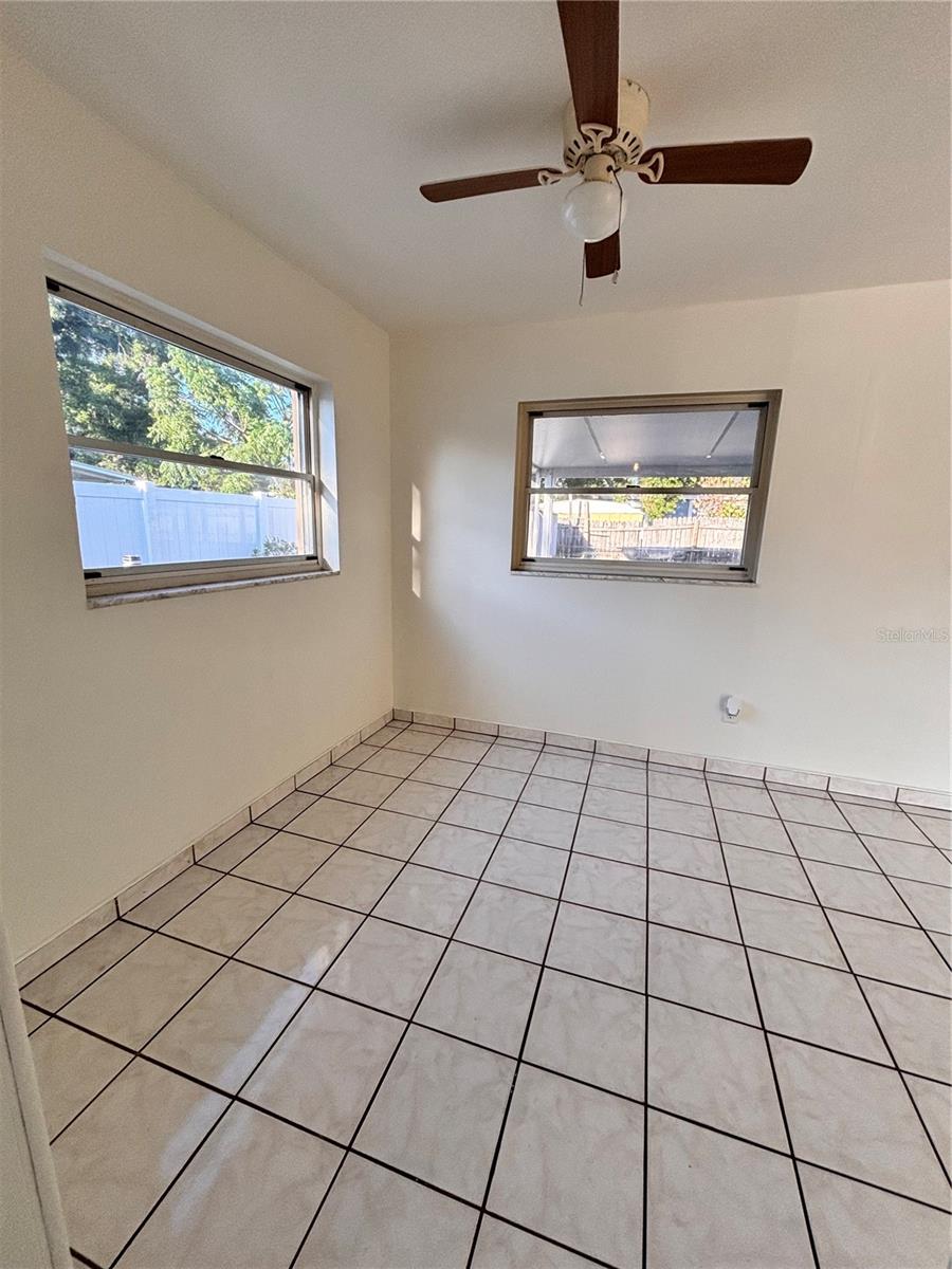 10611 N ALTMAN ST — photo 14