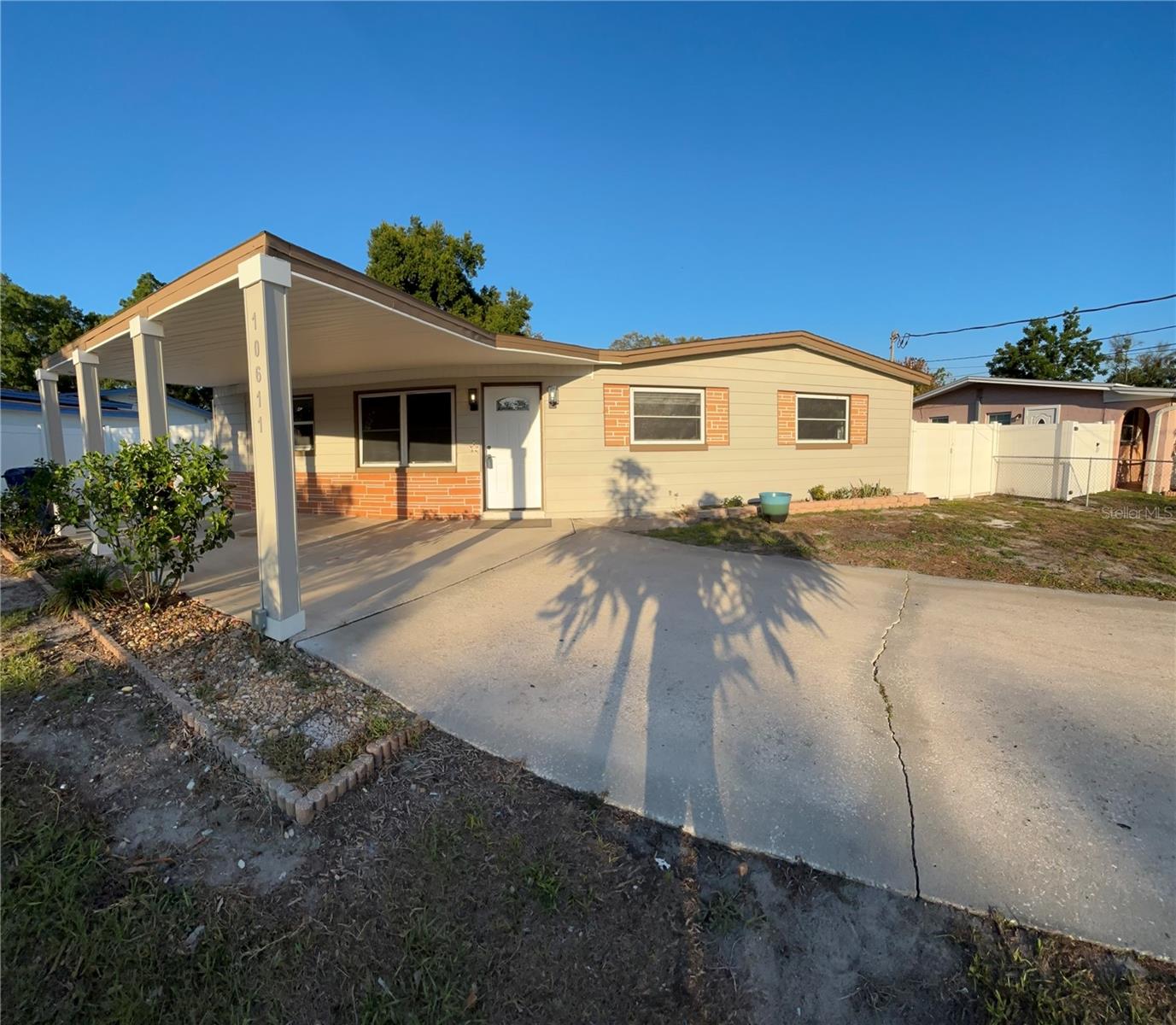 10611 N ALTMAN ST — photo 3
