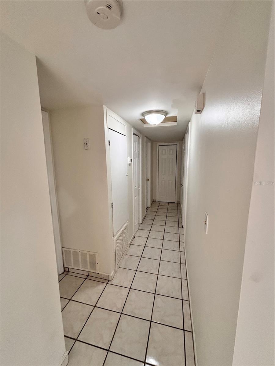10611 N ALTMAN ST — photo 12