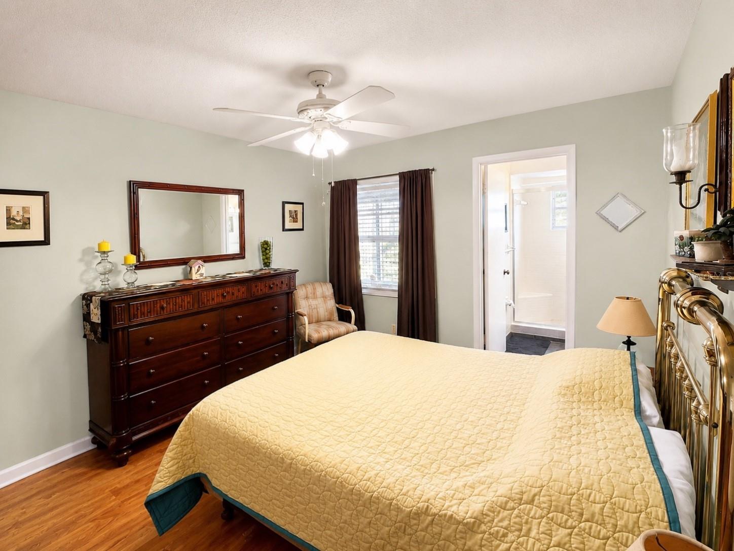1662 S LAKE AVE #6 — photo 12