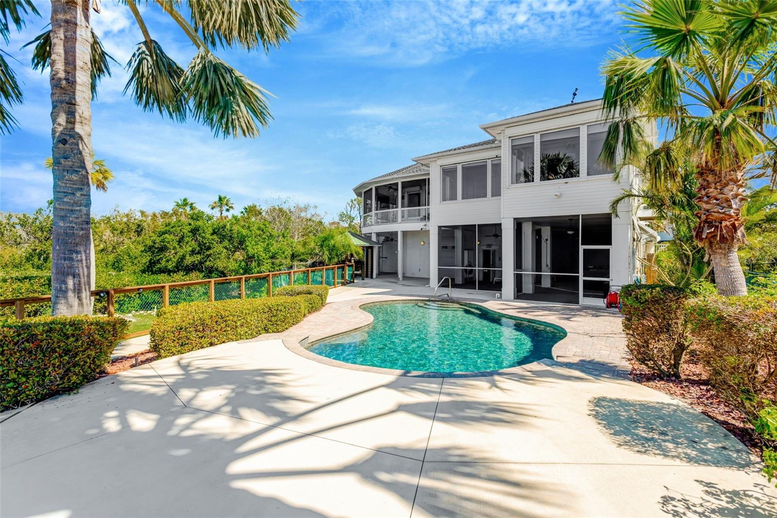 511 SEAVIEW DR — photo 4