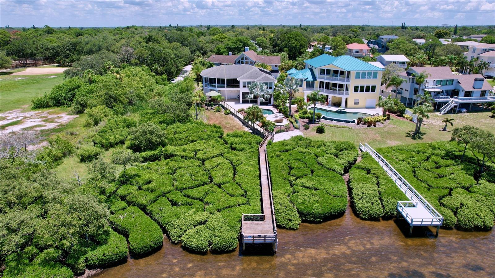 511 SEAVIEW DR — photo 34