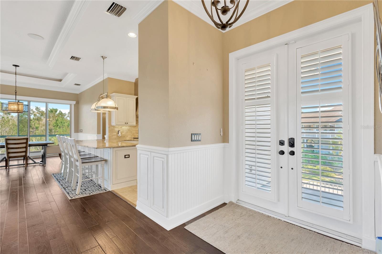 511 SEAVIEW DR — photo 10