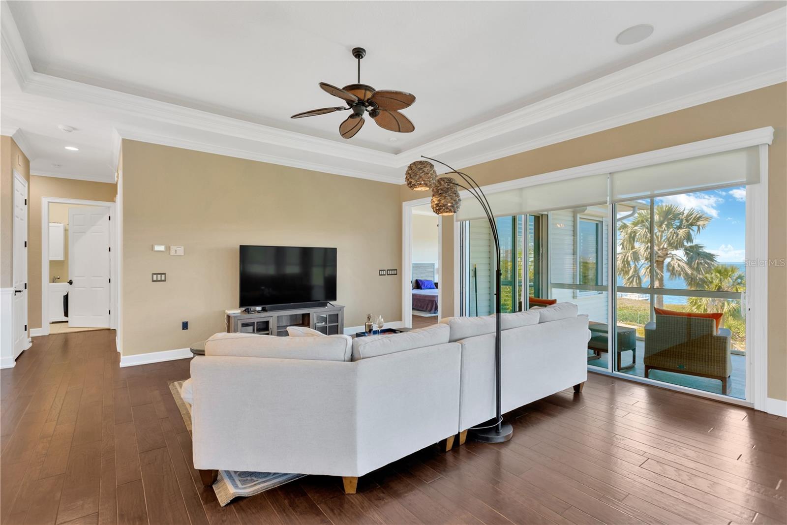 511 SEAVIEW DR — photo 15