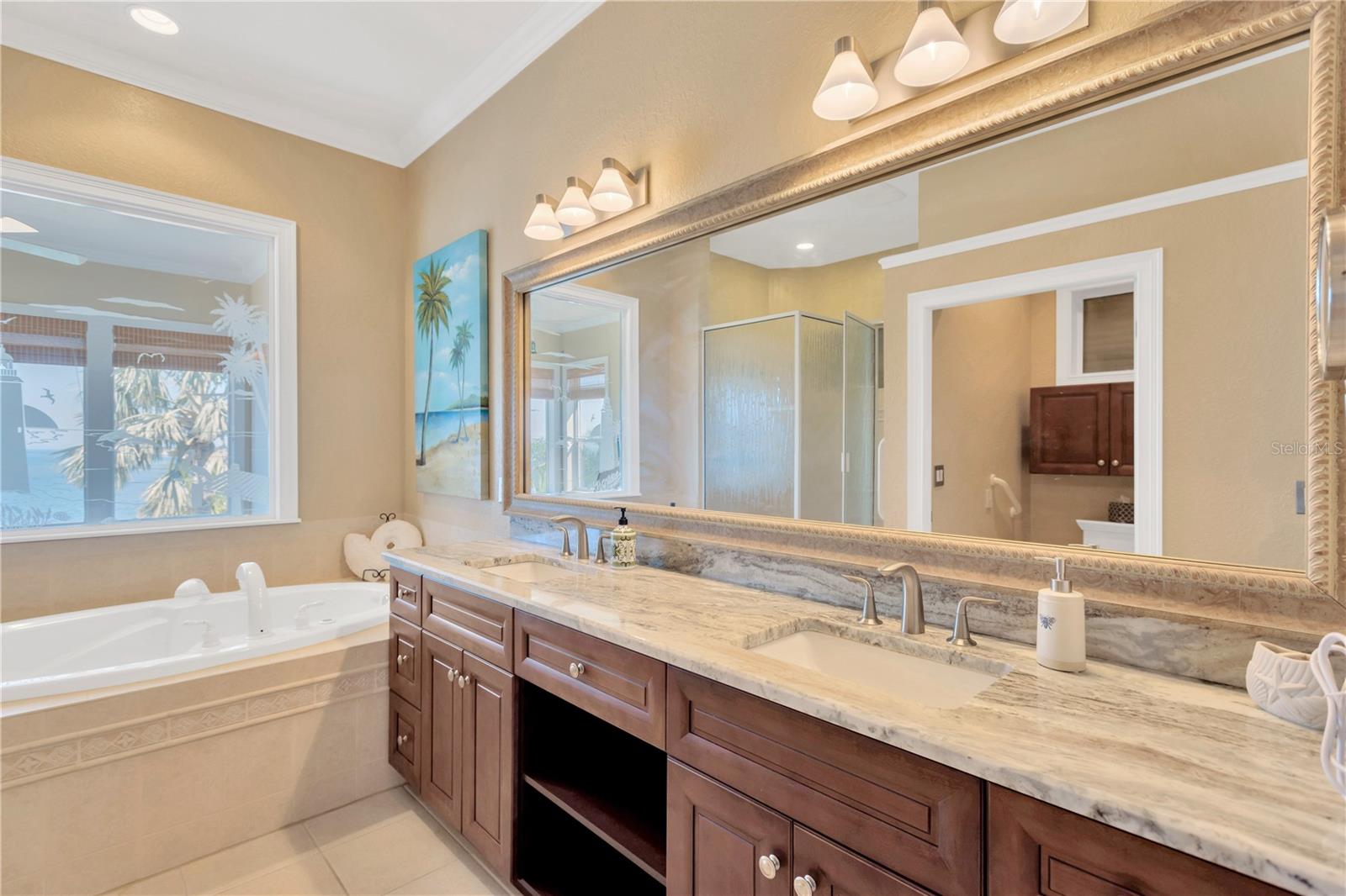 511 SEAVIEW DR — photo 26