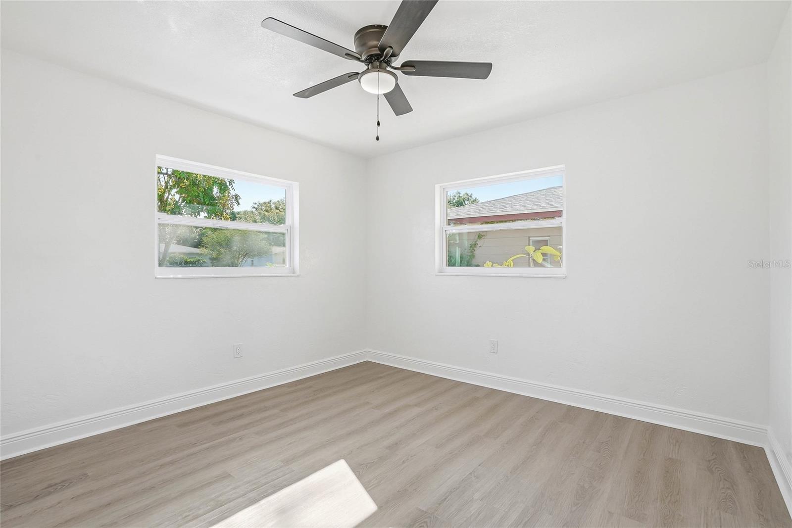 4720 MOHEGAN RD — photo 14