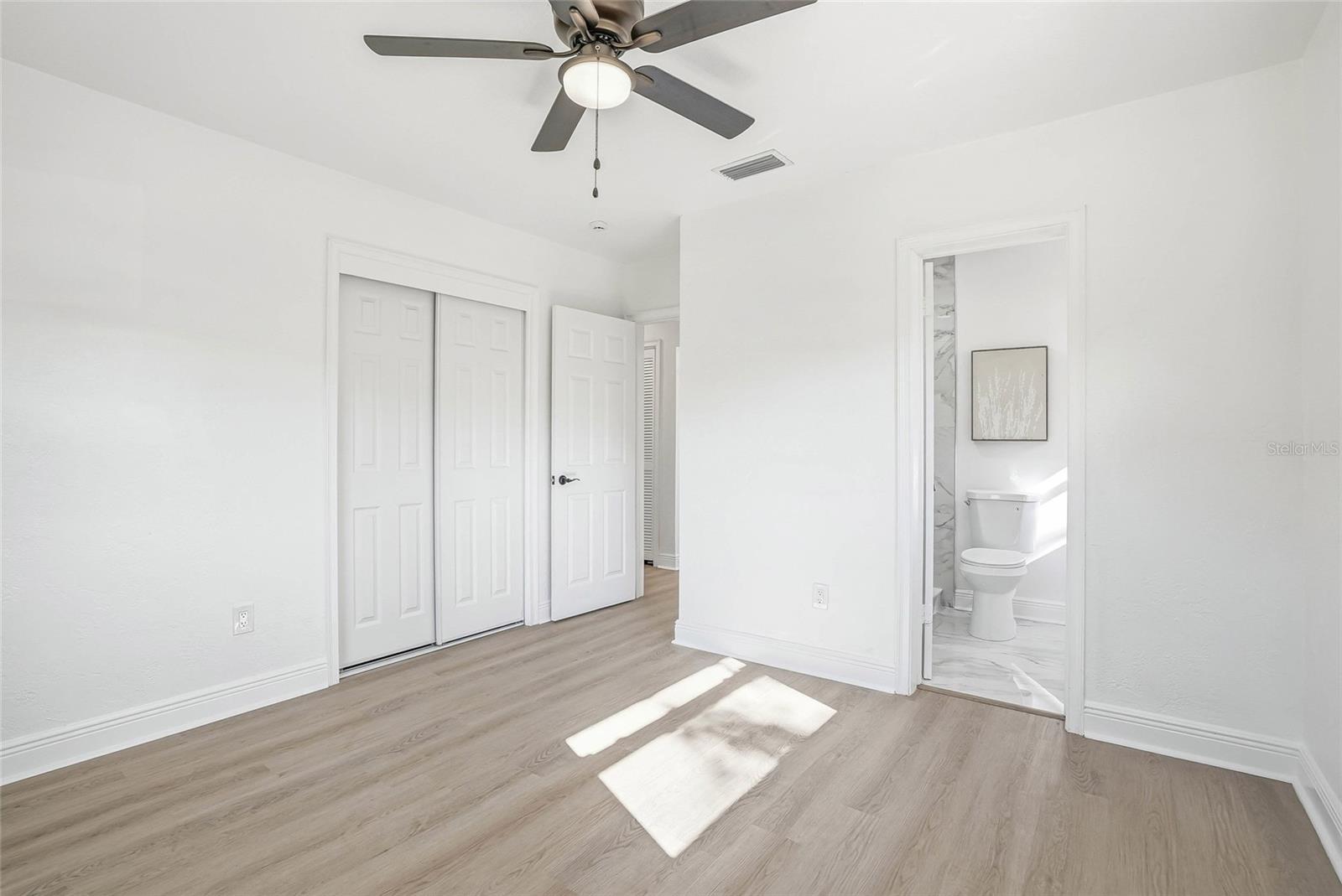 4720 MOHEGAN RD — photo 15