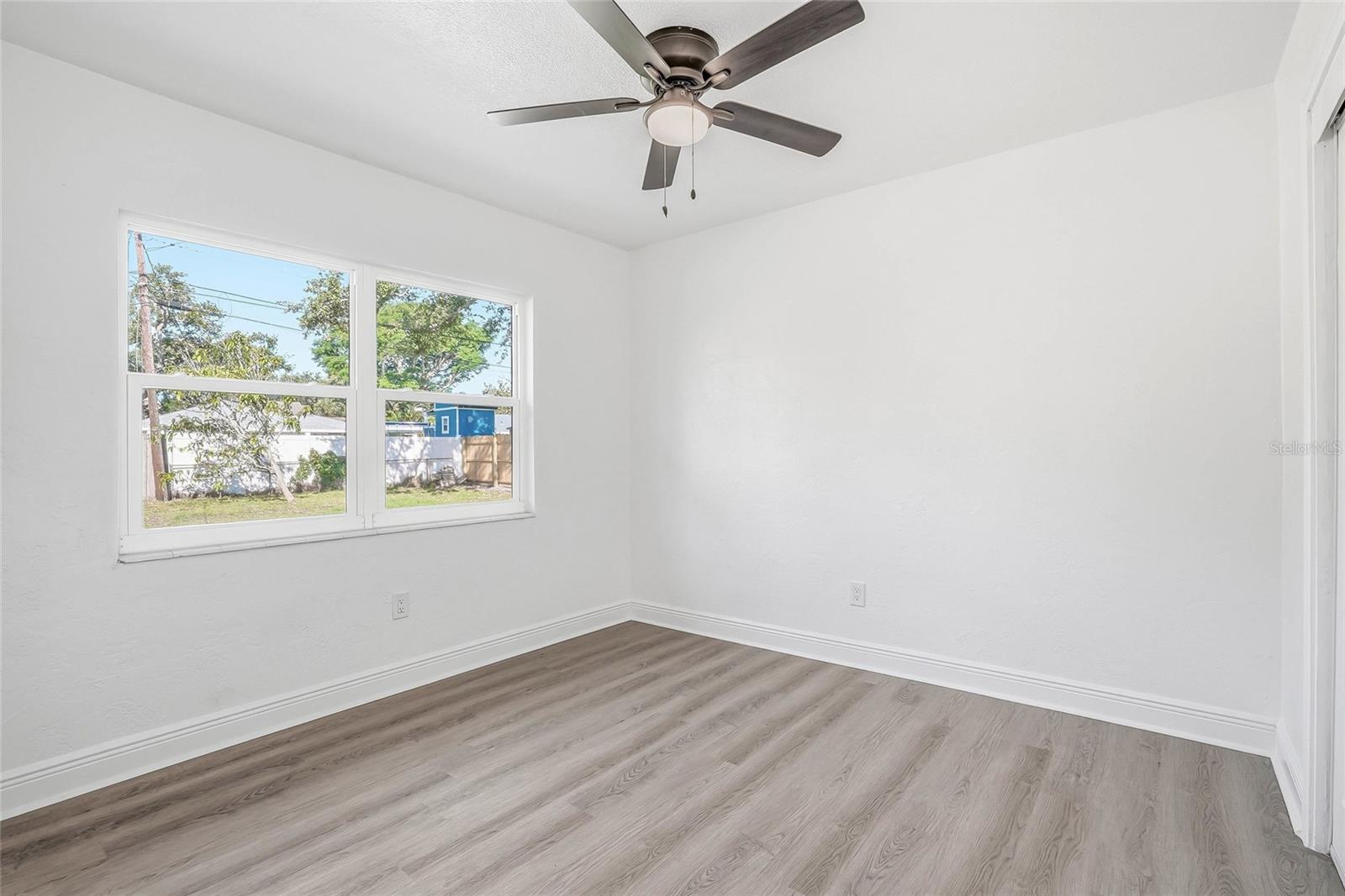 4720 MOHEGAN RD — photo 22