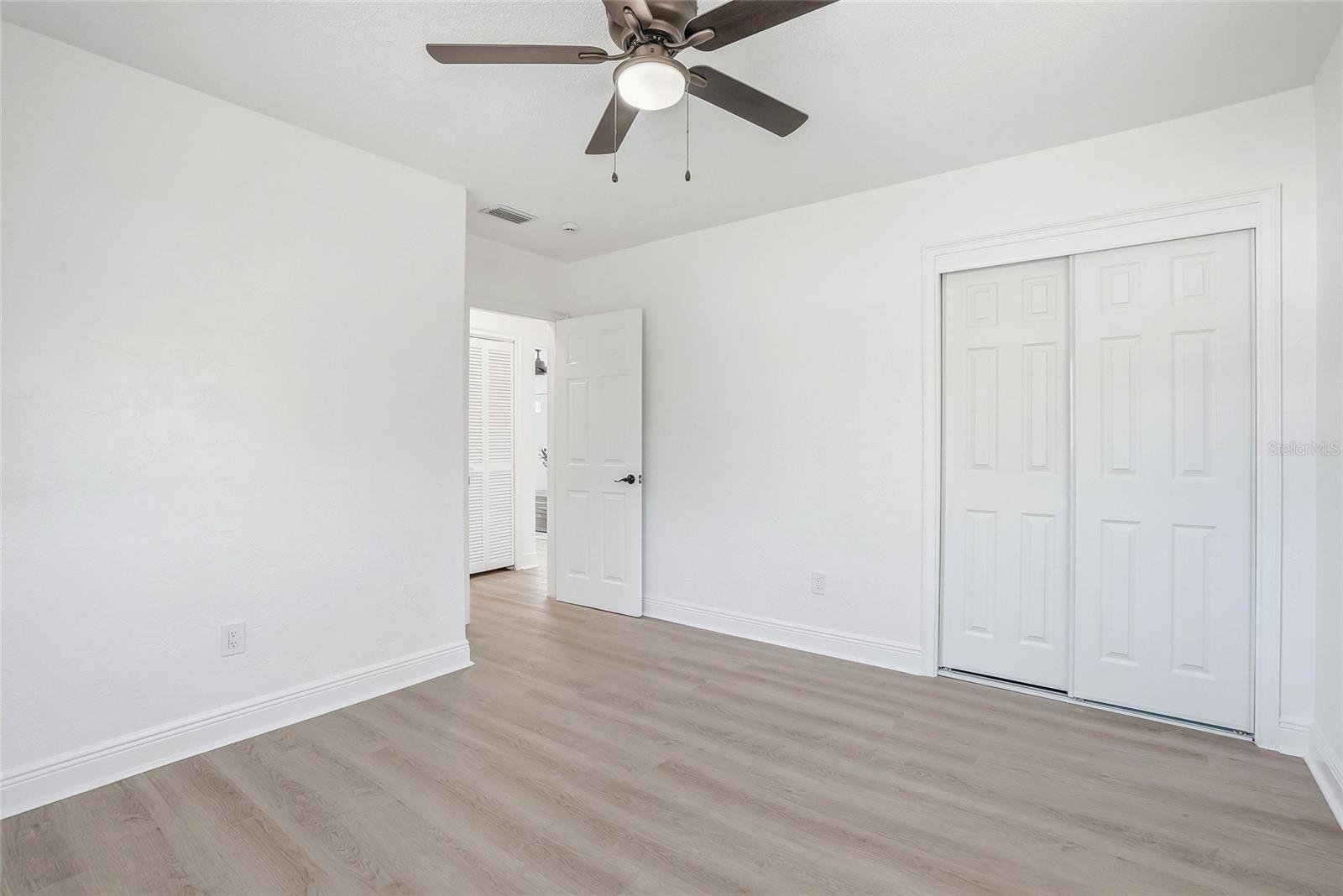 4720 MOHEGAN RD — photo 20