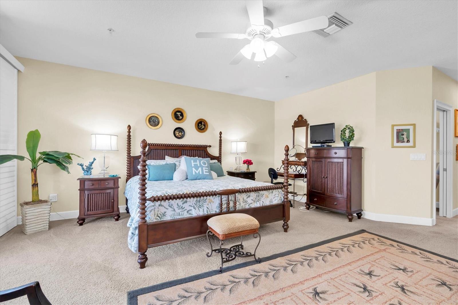 300 CAPRI BLVD #6 — photo 25
