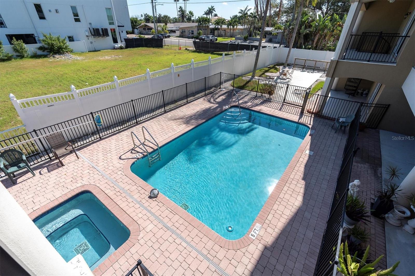300 CAPRI BLVD #6 — photo 36