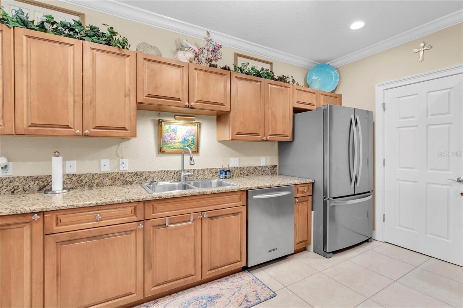 300 CAPRI BLVD #6 — photo 13