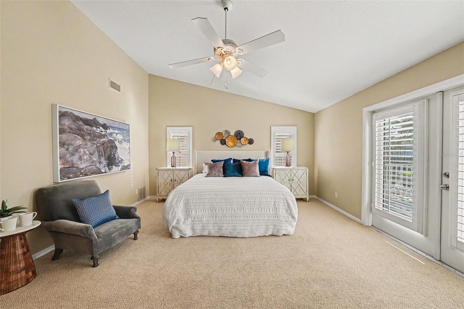 833 MARCO DR NE — photo 25