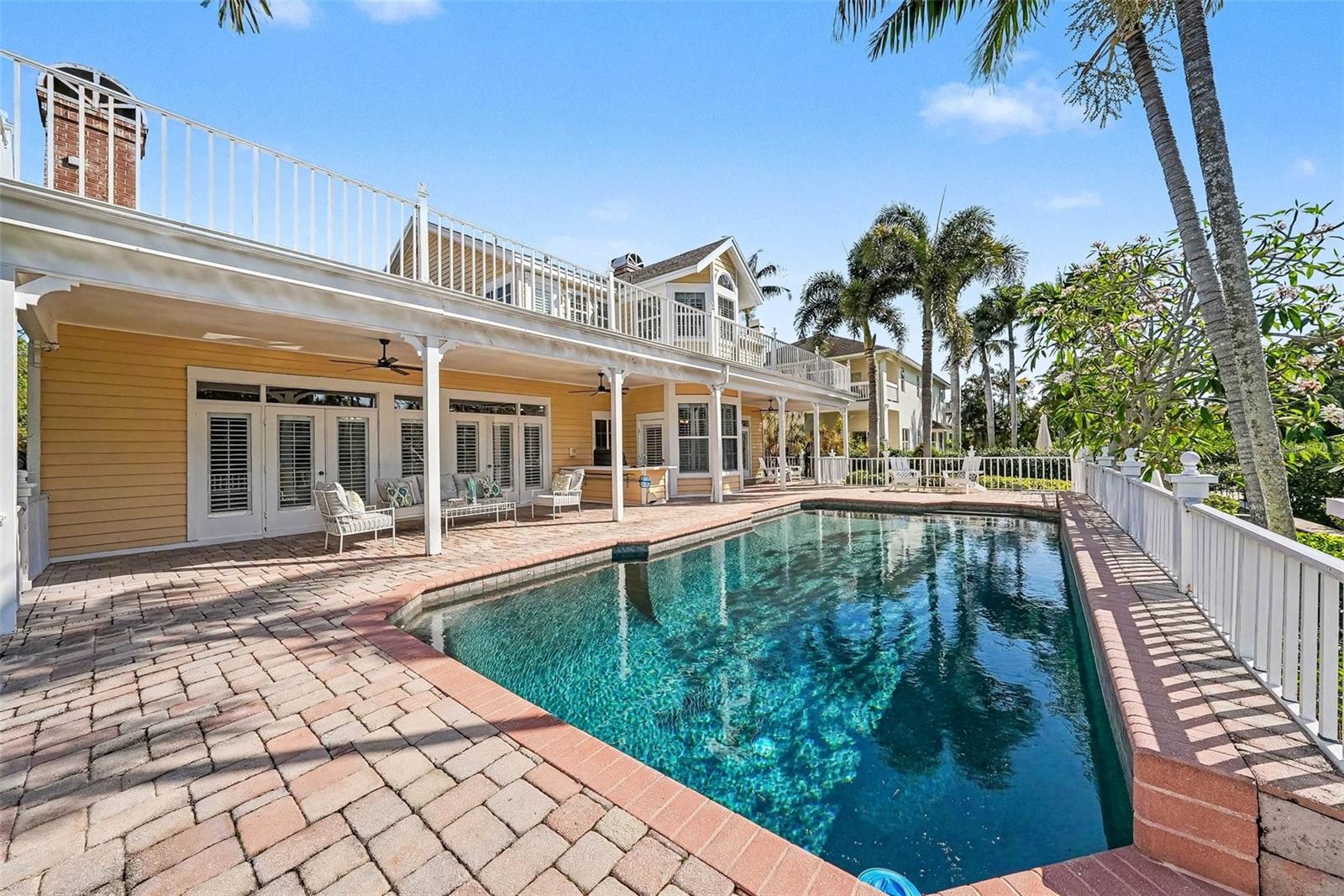833 MARCO DR NE — photo 38