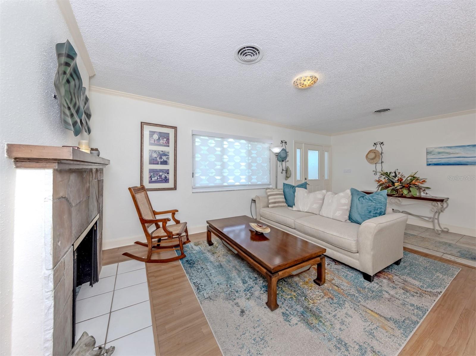 500 ALHAMBRA RD — photo 18