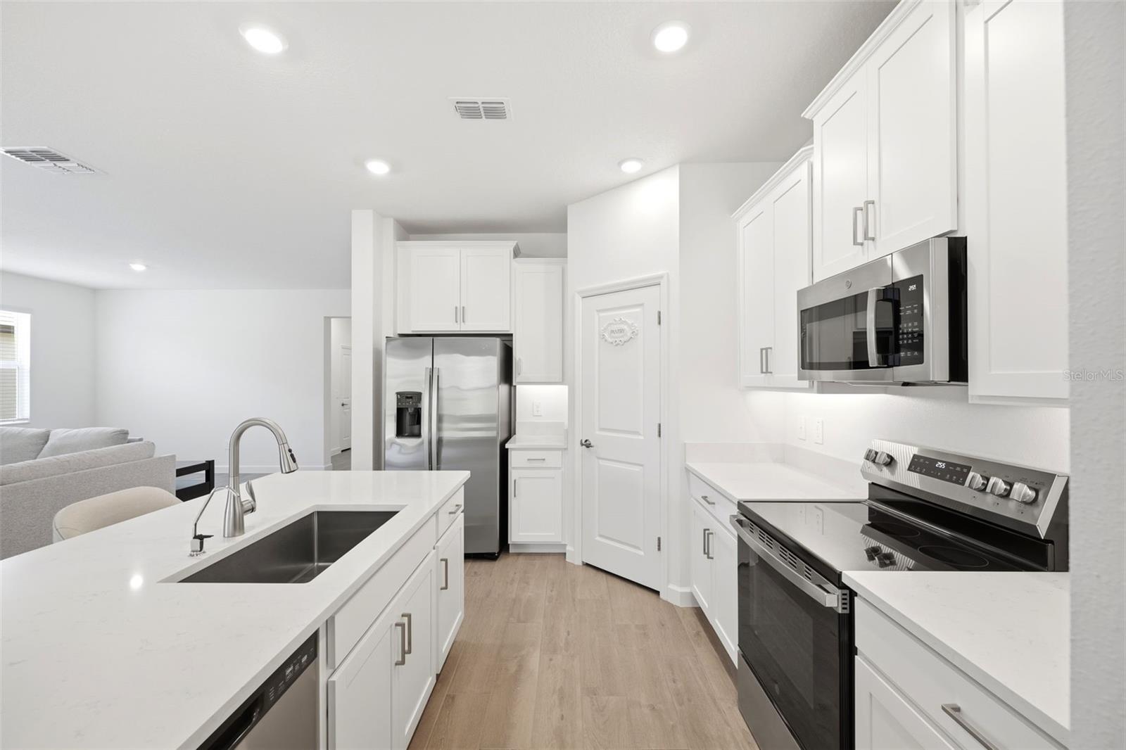 9776 MINNOW RAY DR — photo 42