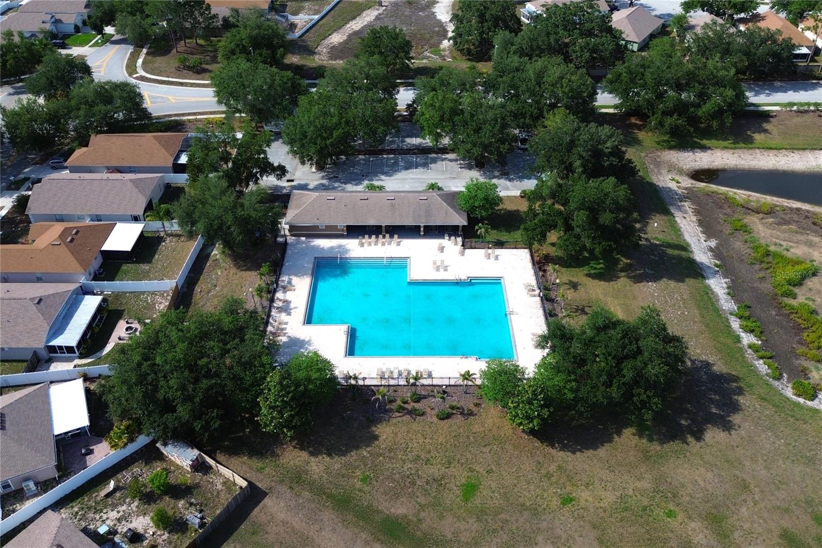 10228 HUNTERS HAVEN BLVD — photo 30