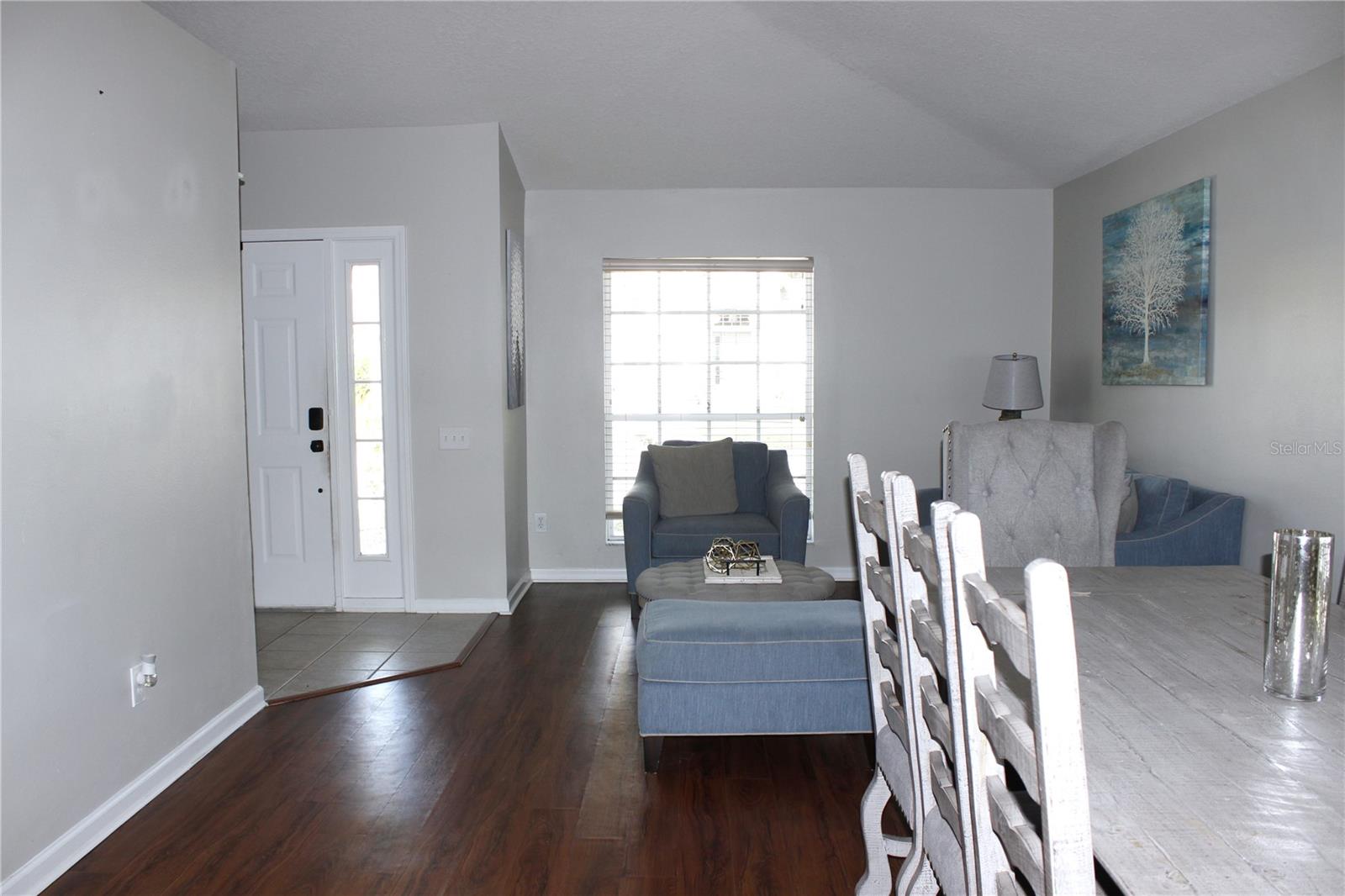 10228 HUNTERS HAVEN BLVD — photo 4