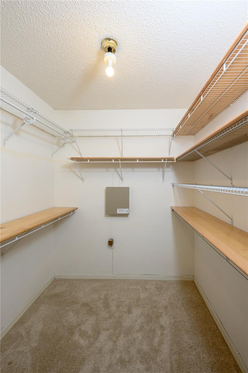 4906 AUGUSTA AVE — photo 19