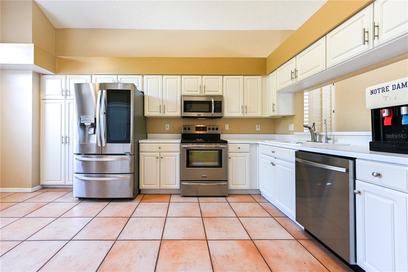 4906 AUGUSTA AVE — photo 10