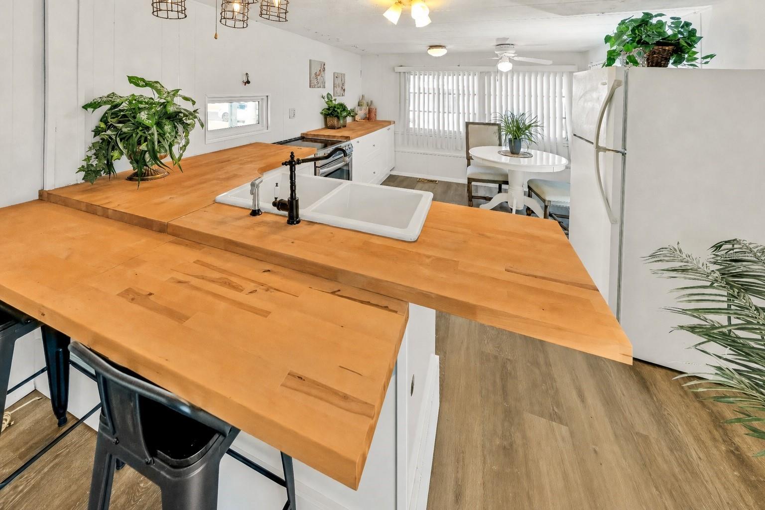 10921 LONDON DR — photo 4