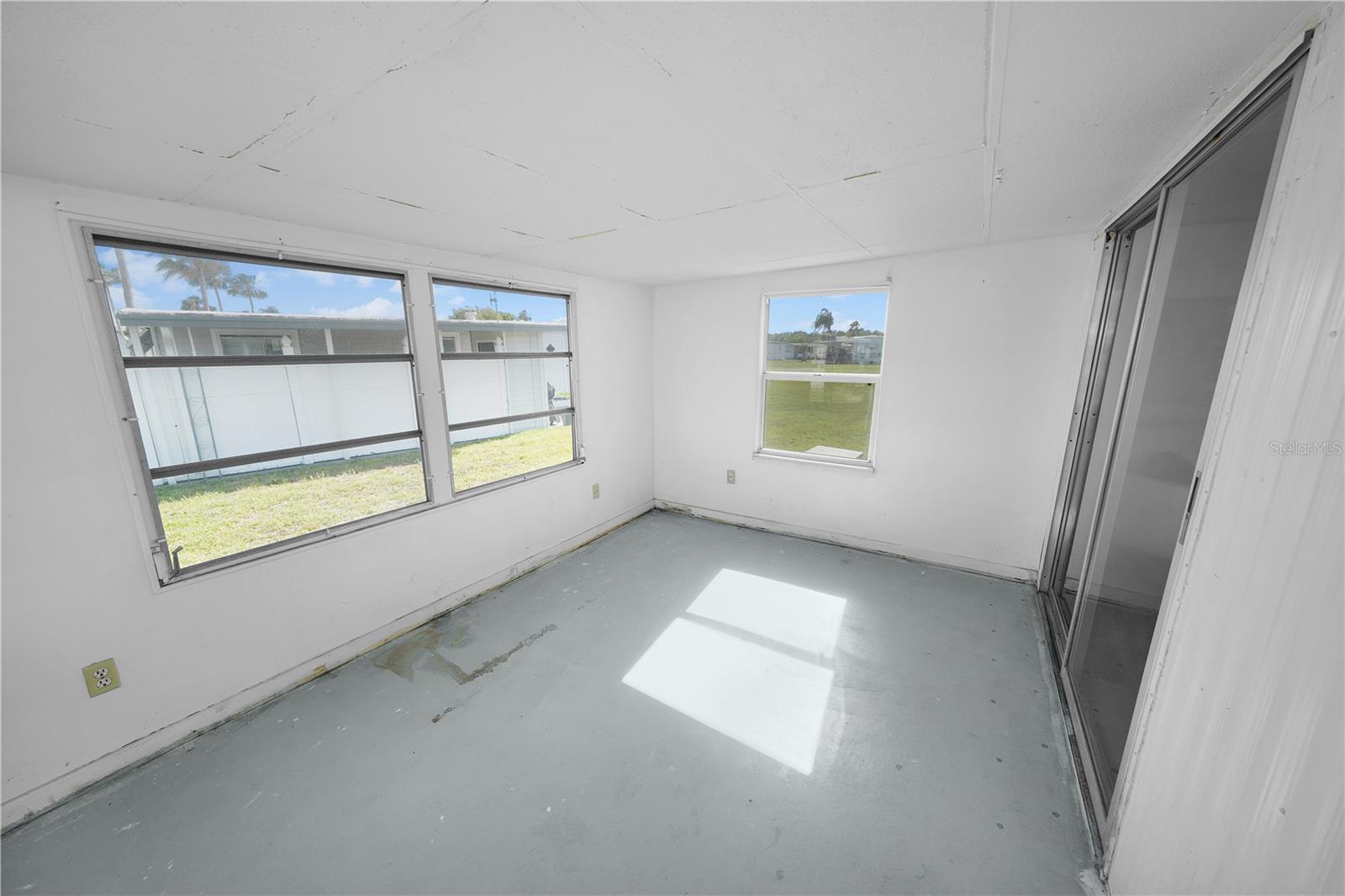 10921 LONDON DR — photo 12