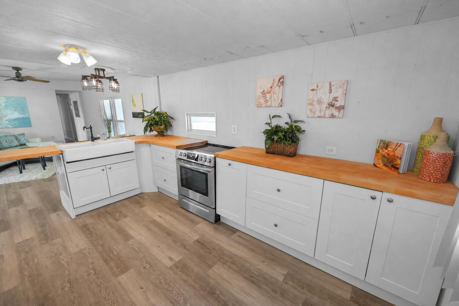 10921 LONDON DR — photo 5