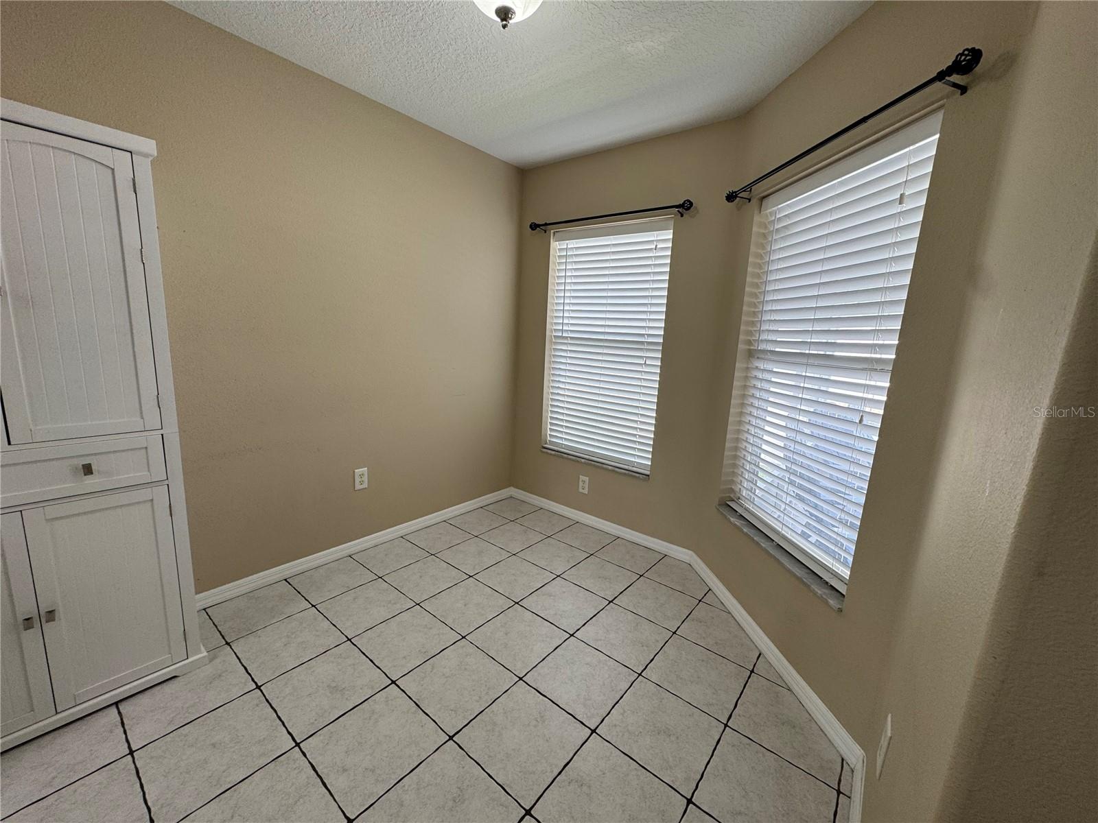 2802 93RD CT E — photo 17