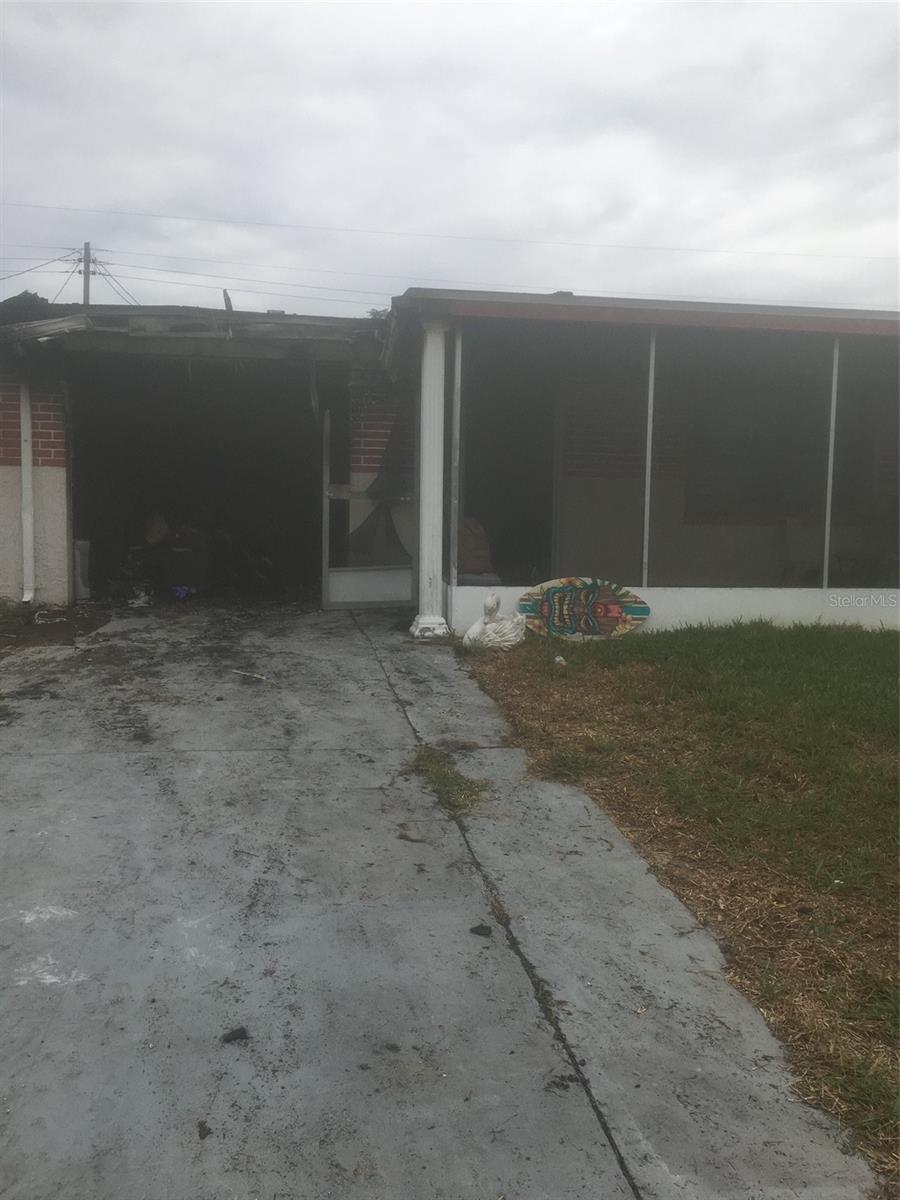 2048 MELODY DR — photo 2