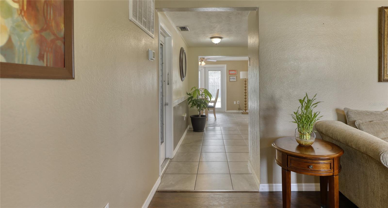 2048 MELODY DR — photo 5