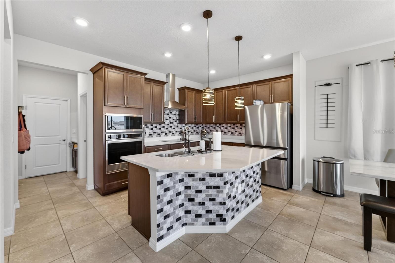13519 PALMERA VISTA DR — photo 43