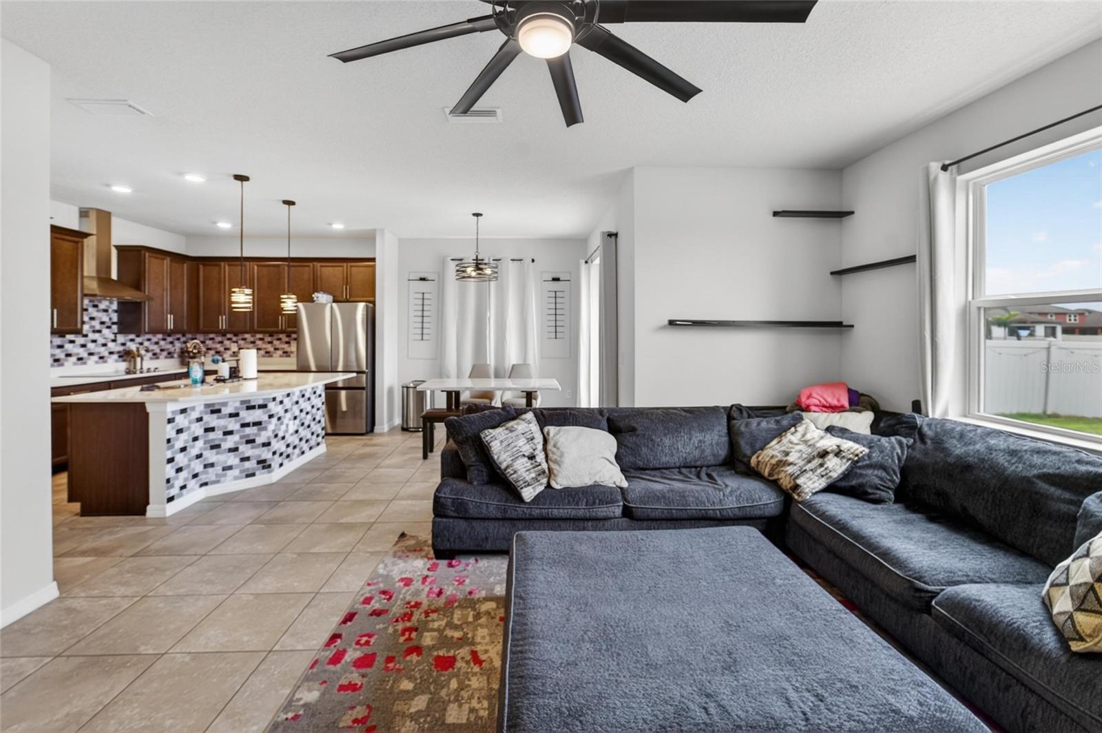 13519 PALMERA VISTA DR — photo 40