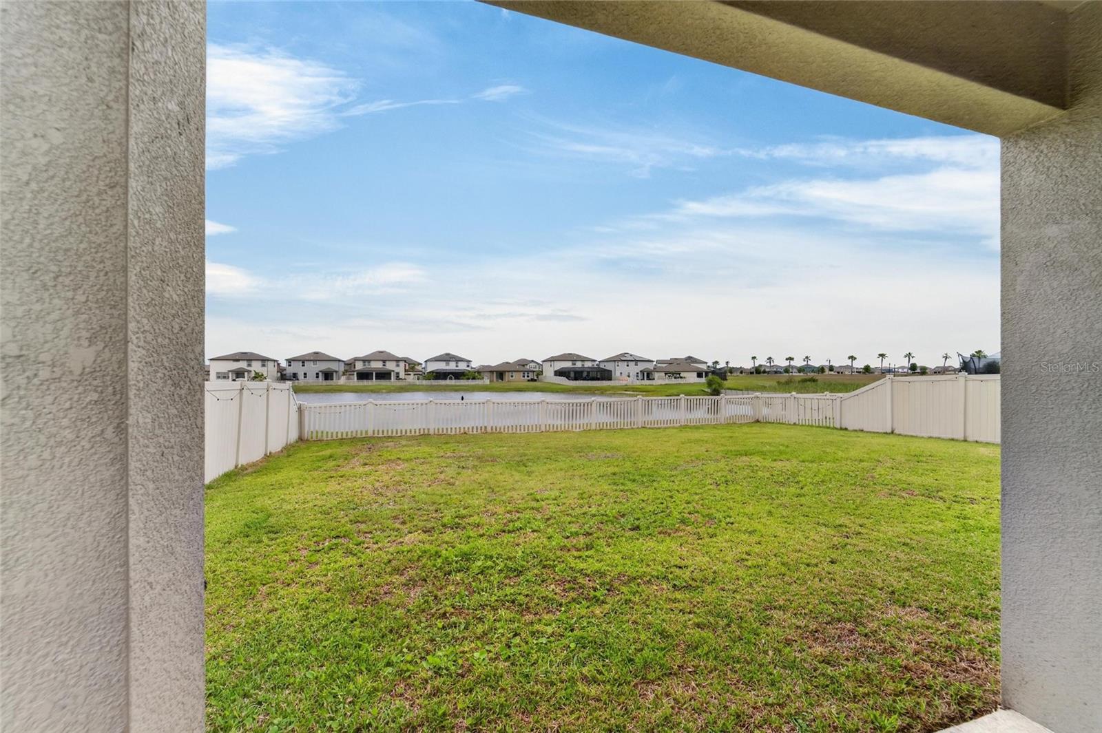 13519 PALMERA VISTA DR — photo 8