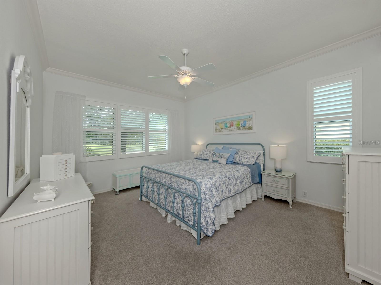 417 WELLINGTON CT — photo 17