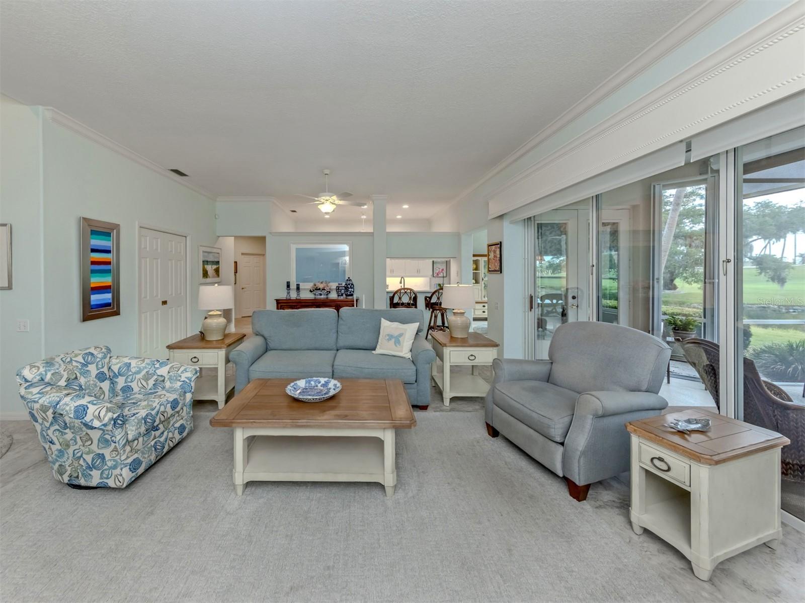 417 WELLINGTON CT — photo 10