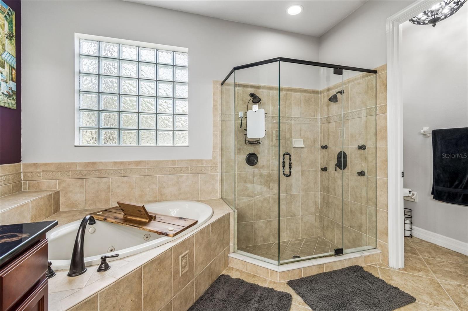 3654 BALLASTONE DR — photo 40
