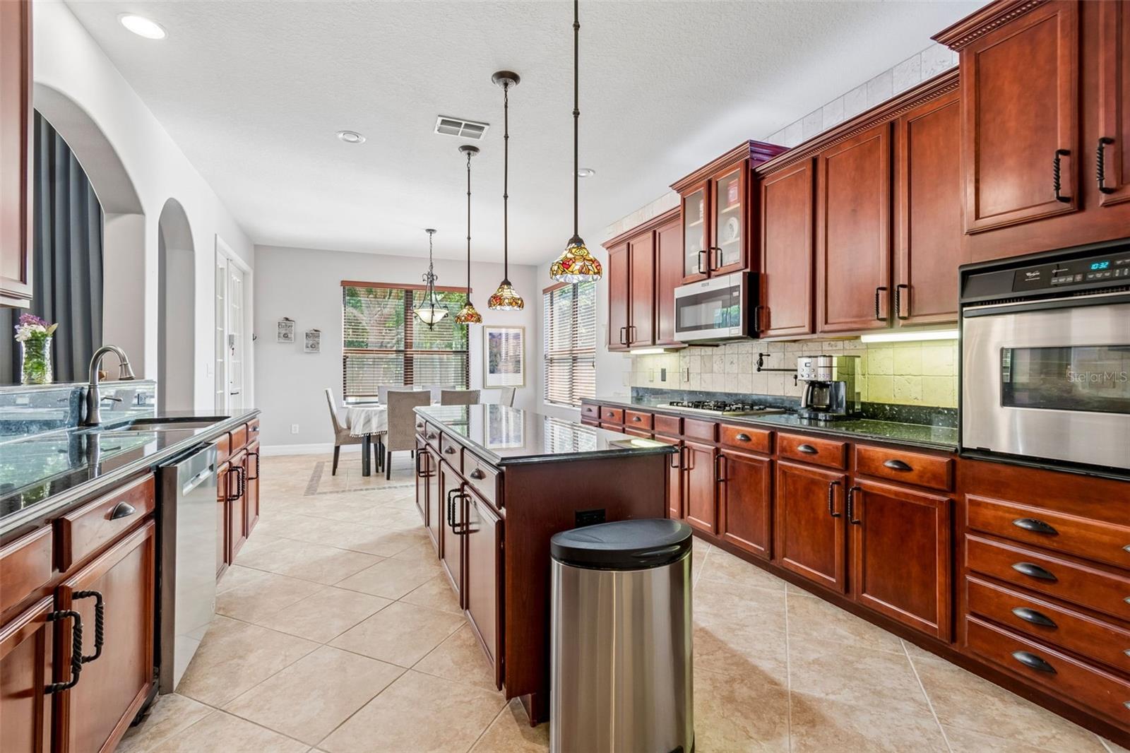 3654 BALLASTONE DR — photo 27