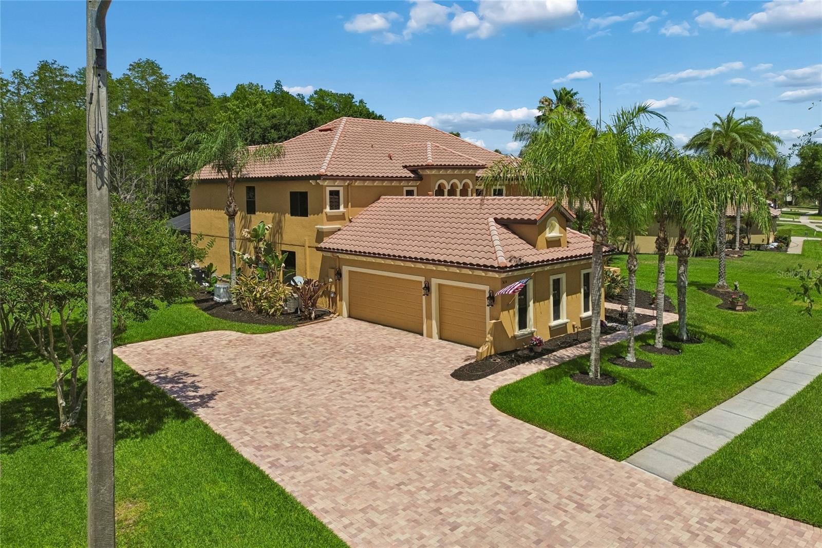 3654 BALLASTONE DR — photo 88